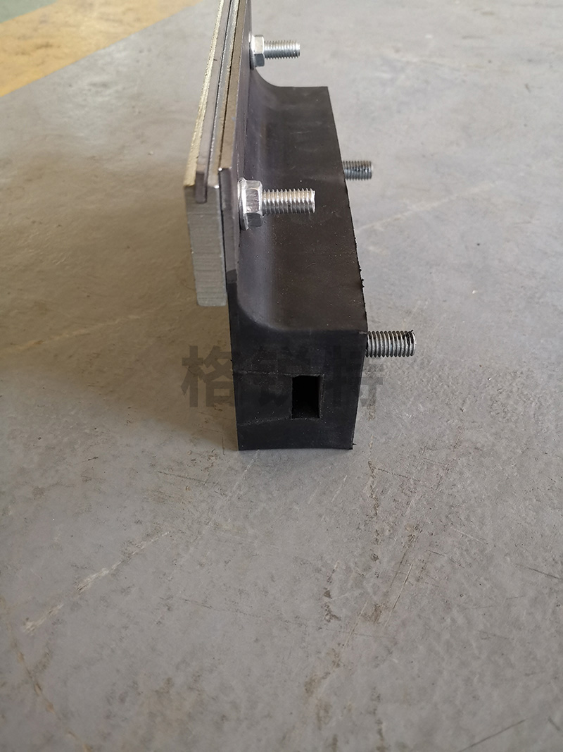 合金清掃器橡膠座 合金清掃器橡膠座